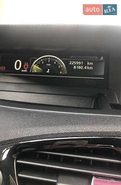 Минивэн Renault Grand Scenic 2016 в 