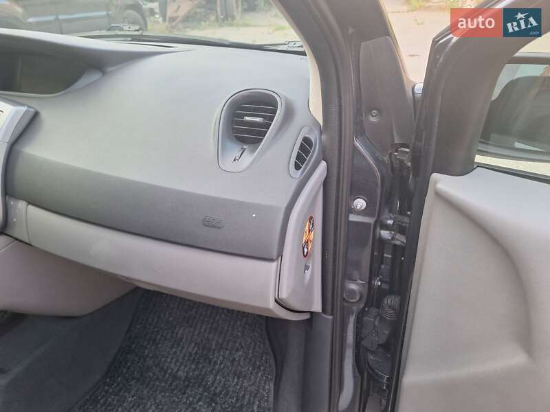 Минивэн Renault Grand Scenic 2007 в Изюме