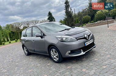 Минивэн Renault Grand Scenic 2013 в 