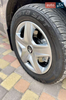 Минивэн Renault Grand Scenic 2013 в 
