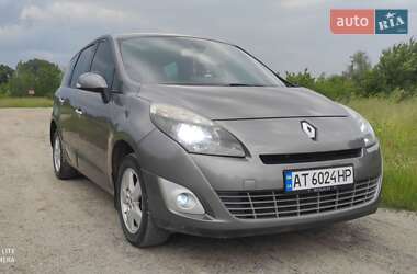 Минивэн Renault Grand Scenic 2011 в Ивано-Франковске
