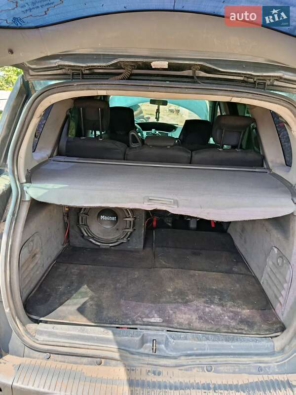 Минивэн Renault Grand Scenic 2005 в Великой Александровке