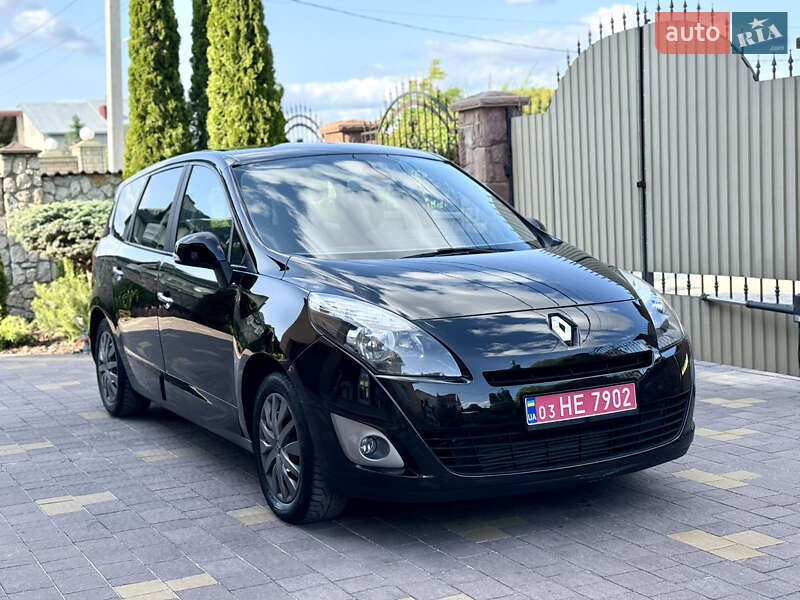 Renault Grand Scenic 2012