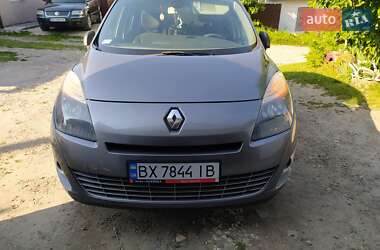 Минивэн Renault Grand Scenic 2009 в Дунаевцах