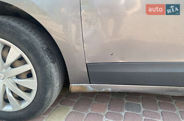 Минивэн Renault Grand Scenic 2012 в 