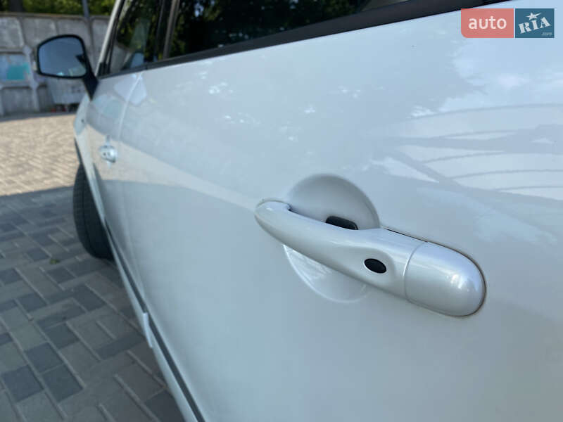 Минивэн Renault Grand Scenic 2013 в Днепре