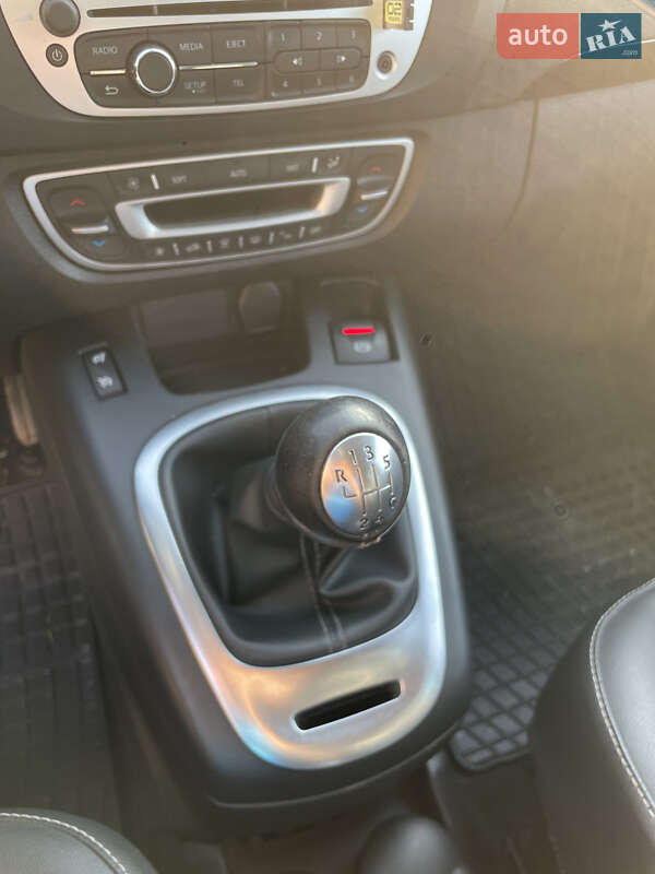 Мінівен Renault Grand Scenic 2014 в Стрию