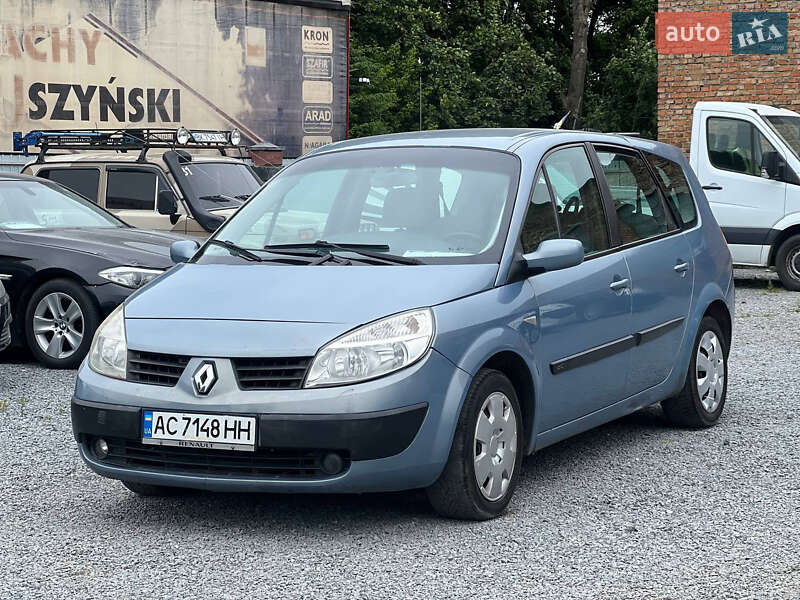 Renault Grand Scenic 2004