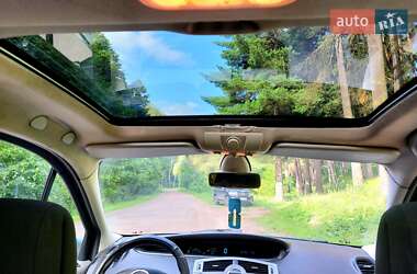 Минивэн Renault Grand Scenic 2007 в 