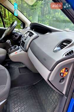 Минивэн Renault Grand Scenic 2007 в 