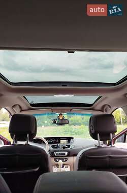 Мінівен Renault Grand Scenic 2012 в 