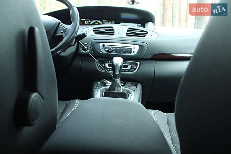 Минивэн Renault Grand Scenic 2013 в Полтаве