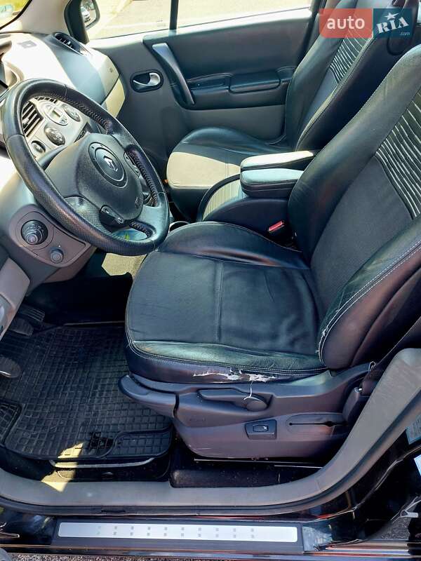 Минивэн Renault Grand Scenic 2006 в Запорожье