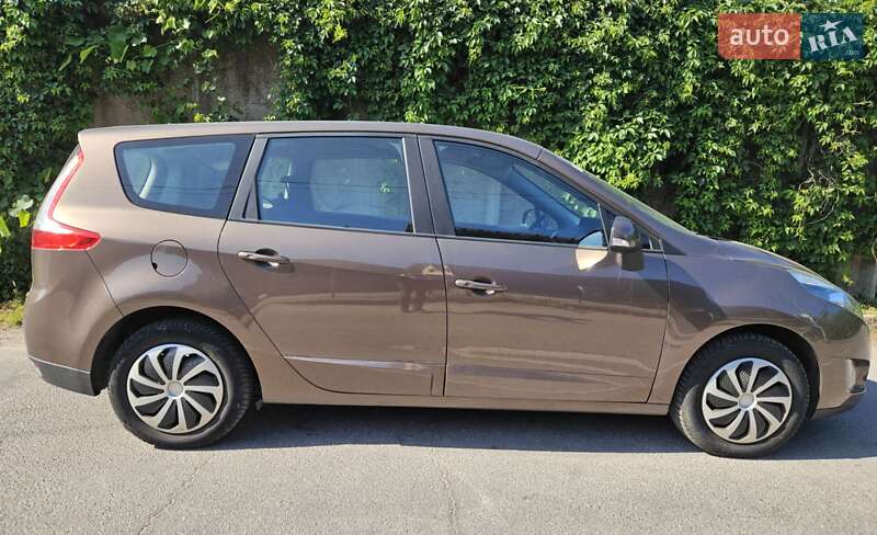 Renault Grand Scenic 2012 Renault Grand Scenic 2012