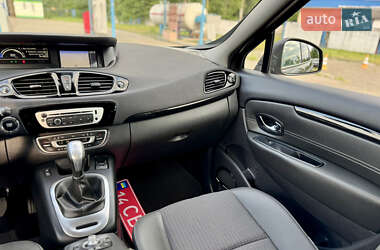 Мінівен Renault Grand Scenic 2014 в 