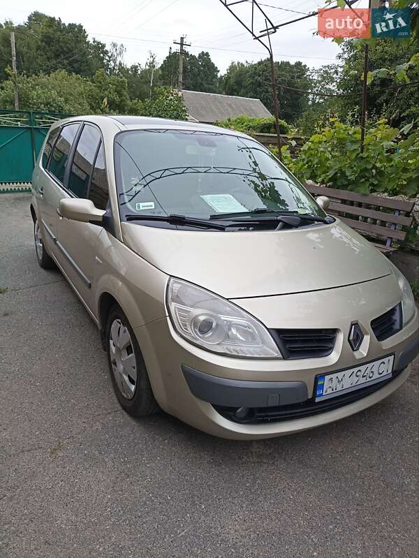Renault Grand Scenic 2007