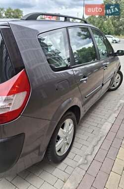 Мінівен Renault Grand Scenic 2004 в 