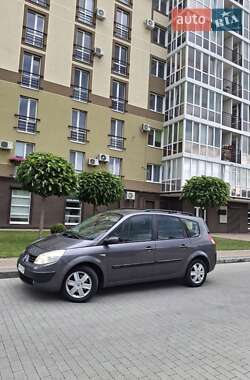 Мінівен Renault Grand Scenic 2004 в 