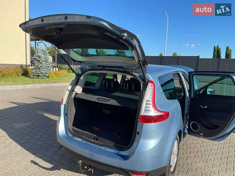 Минивэн Renault Grand Scenic 2009 в Луцке