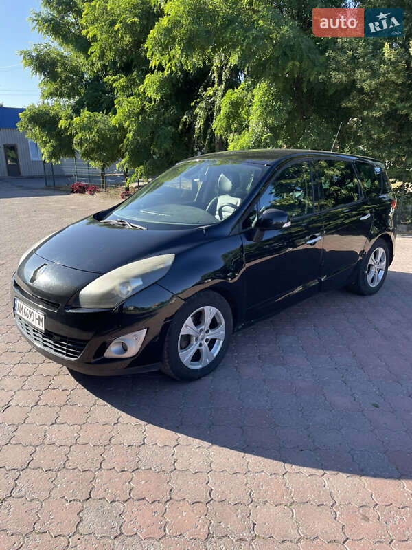 Минивэн Renault Grand Scenic 2010 в Бердичеве фото 2 Минивэн Renault Grand Scenic 2010 в Бердичеве