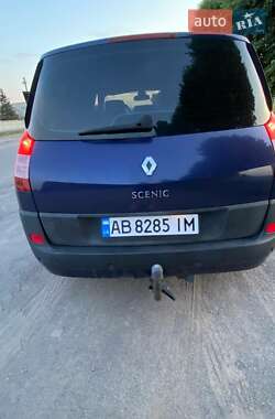 Минивэн Renault Grand Scenic 2004 в 