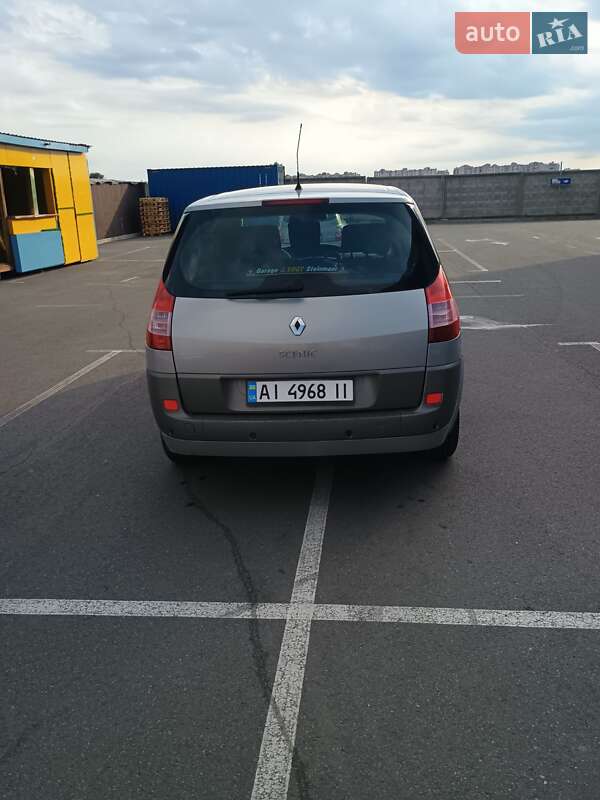 Мінівен Renault Grand Scenic 2004 в Софіївській Борщагівці