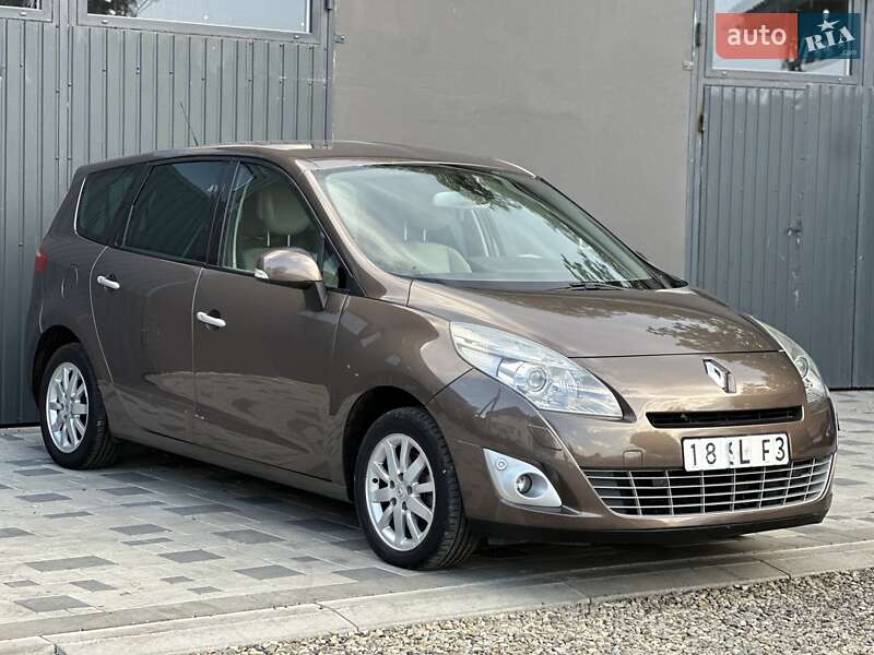 Минивэн Renault Grand Scenic 2011 в Ивано-Франковске