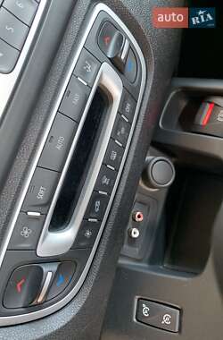 Минивэн Renault Grand Scenic 2010 в 