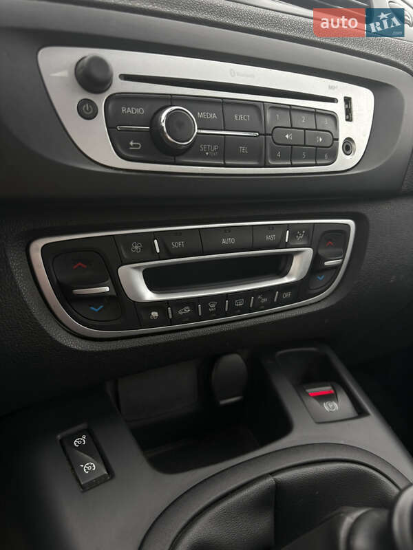 Минивэн Renault Grand Scenic 2013 в Черновцах