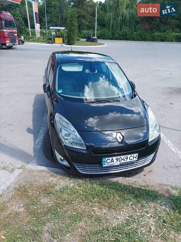 Renault Grand Scenic 2009