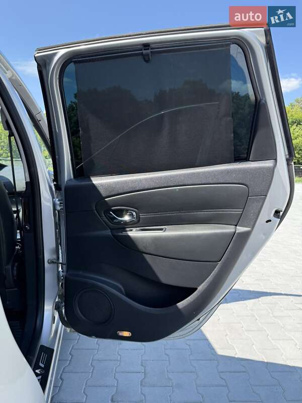 Минивэн Renault Grand Scenic 2013 в Дубно