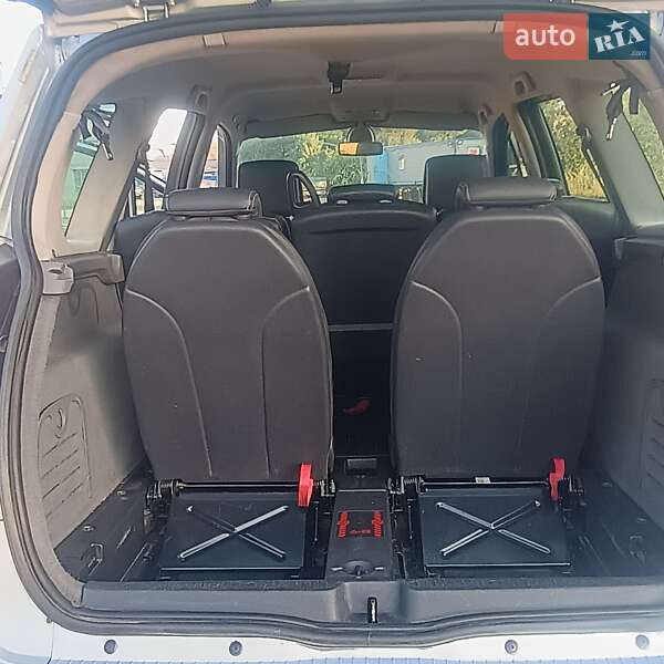 Мінівен Renault Grand Scenic 2006 в Рокитному фото 10 Мінівен Renault Grand Scenic 2006 в Рокитному