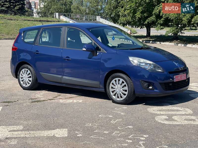 Renault Grand Scenic 2010