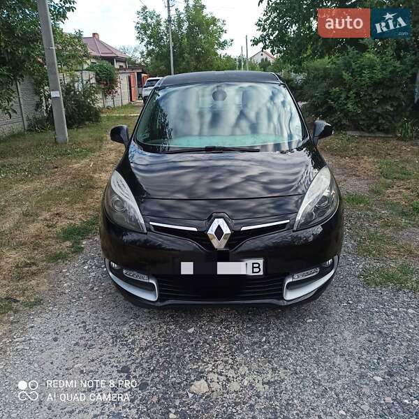 Renault Grand Scenic 2014
