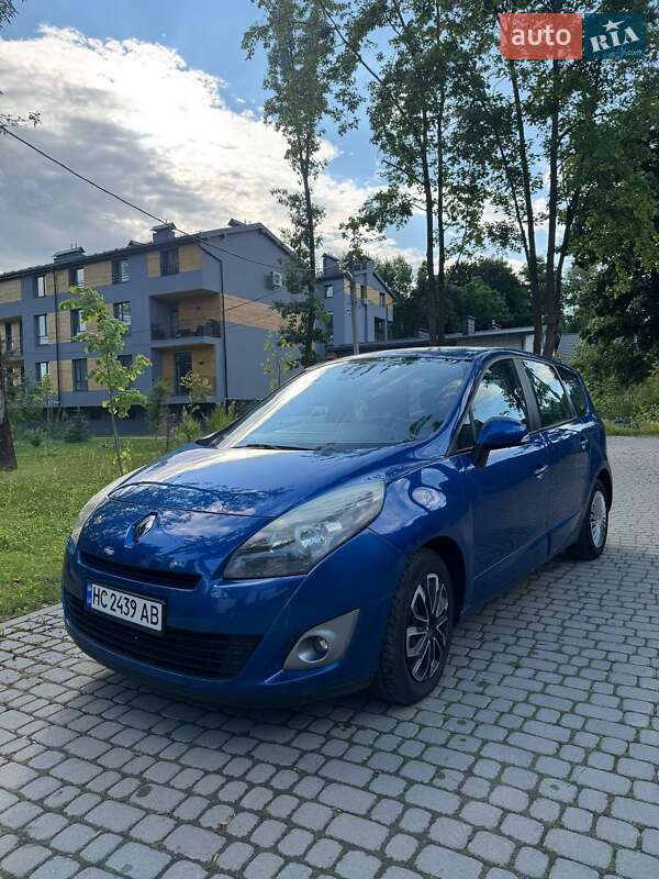 Минивэн Renault Grand Scenic 2011 в Львове