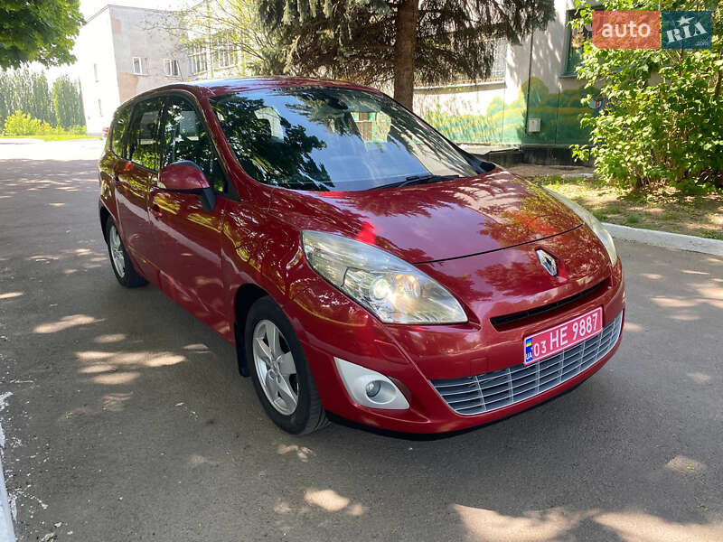 Мінівен Renault Grand Scenic 2011 в Рівному фото 21 Мінівен Renault Grand Scenic 2011 в Рівному