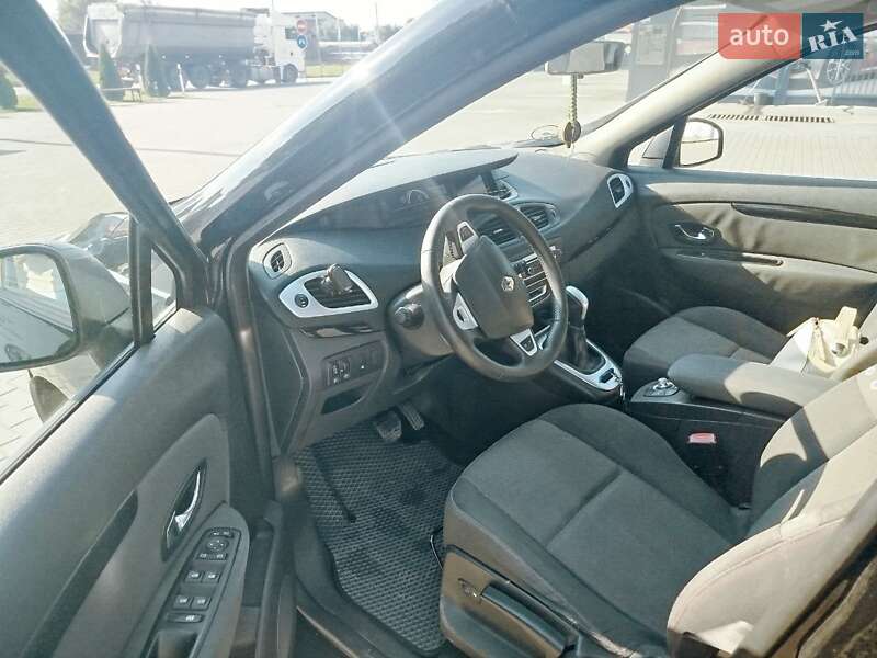 Минивэн Renault Grand Scenic 2012 в Каменец-Подольском фото 17 Минивэн Renault Grand Scenic 2012 в Каменец-Подольском