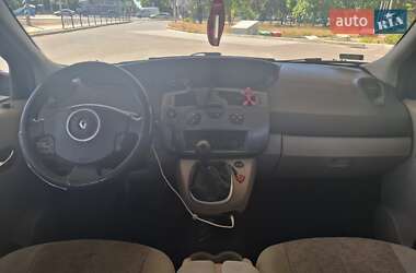 Минивэн Renault Grand Scenic 2006 в 