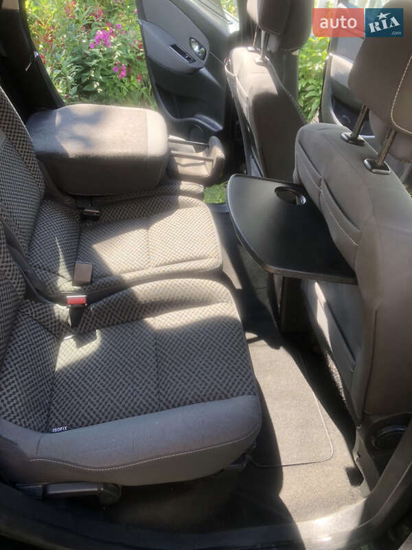 Минивэн Renault Grand Scenic 2011 в Звягеле