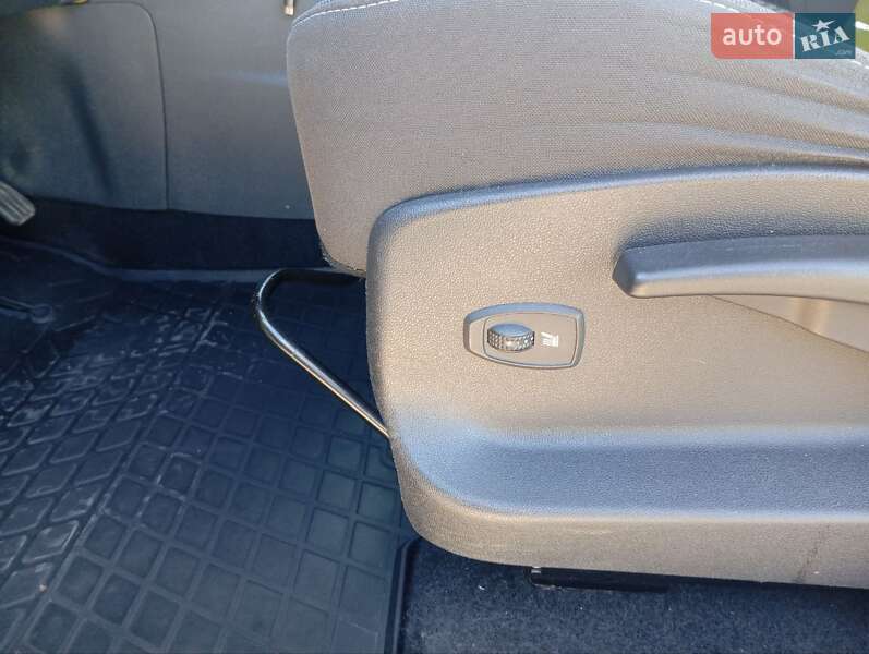 Минивэн Renault Grand Scenic 2011 в Луцке