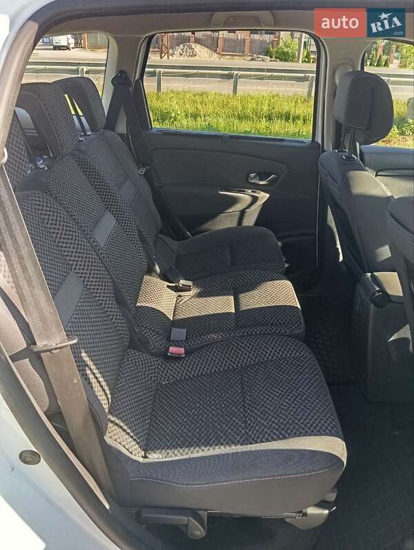 Минивэн Renault Grand Scenic 2011 в Луцке