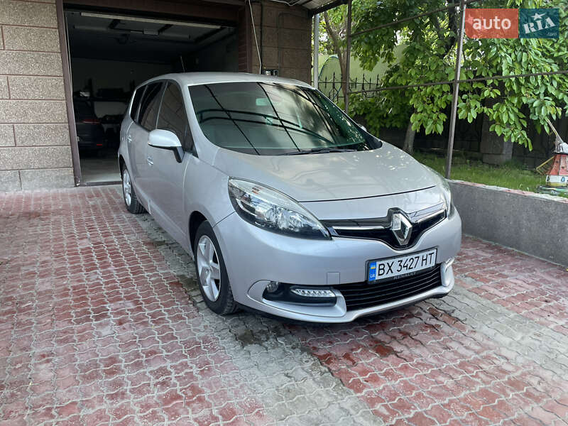 Renault Grand Scenic 2014