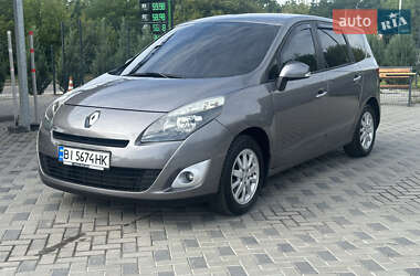Минивэн Renault Grand Scenic 2010 в Полтаве
