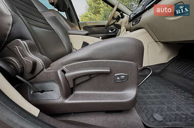 Минивэн Renault Grand Scenic 2010 в 