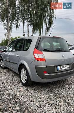Минивэн Renault Grand Scenic 2005 в 