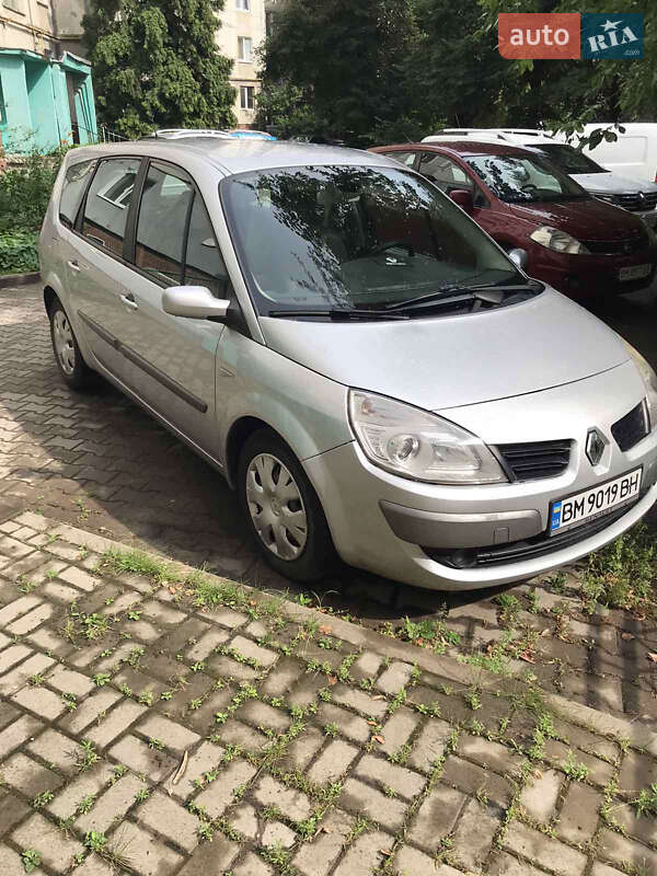 Минивэн Renault Grand Scenic 2008 в 