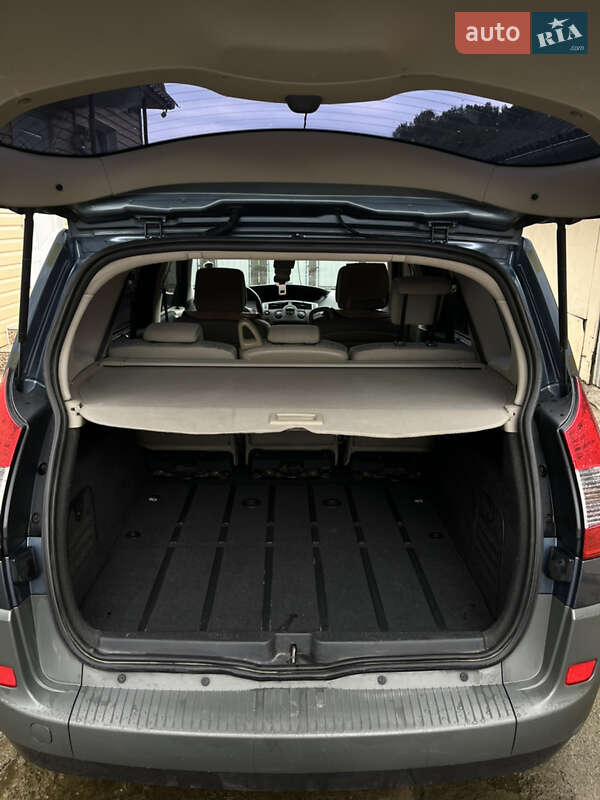 Мінівен Renault Grand Scenic 2008 в Івано-Франківську фото 35 Мінівен Renault Grand Scenic 2008 в Івано-Франківську