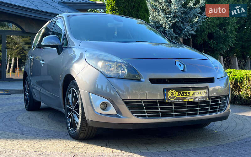 Renault Grand Scenic 2010
