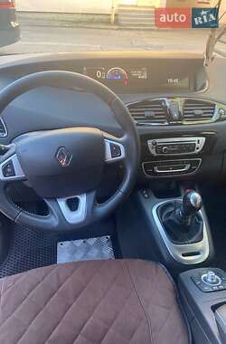 Мінівен Renault Grand Scenic 2012 в 