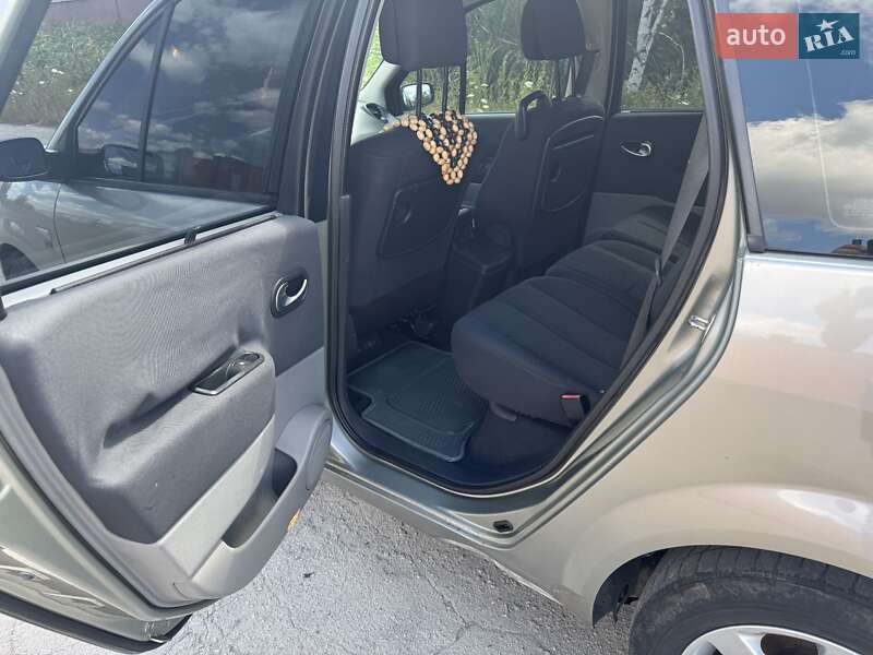 Мінівен Renault Grand Scenic 2007 в Новомосковську